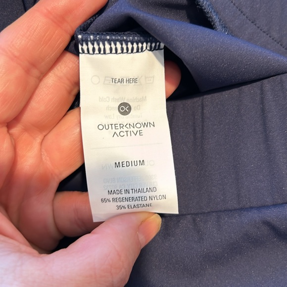 NWT OUTERKNOWN 7/8 active leggings M - Picture 7 of 7